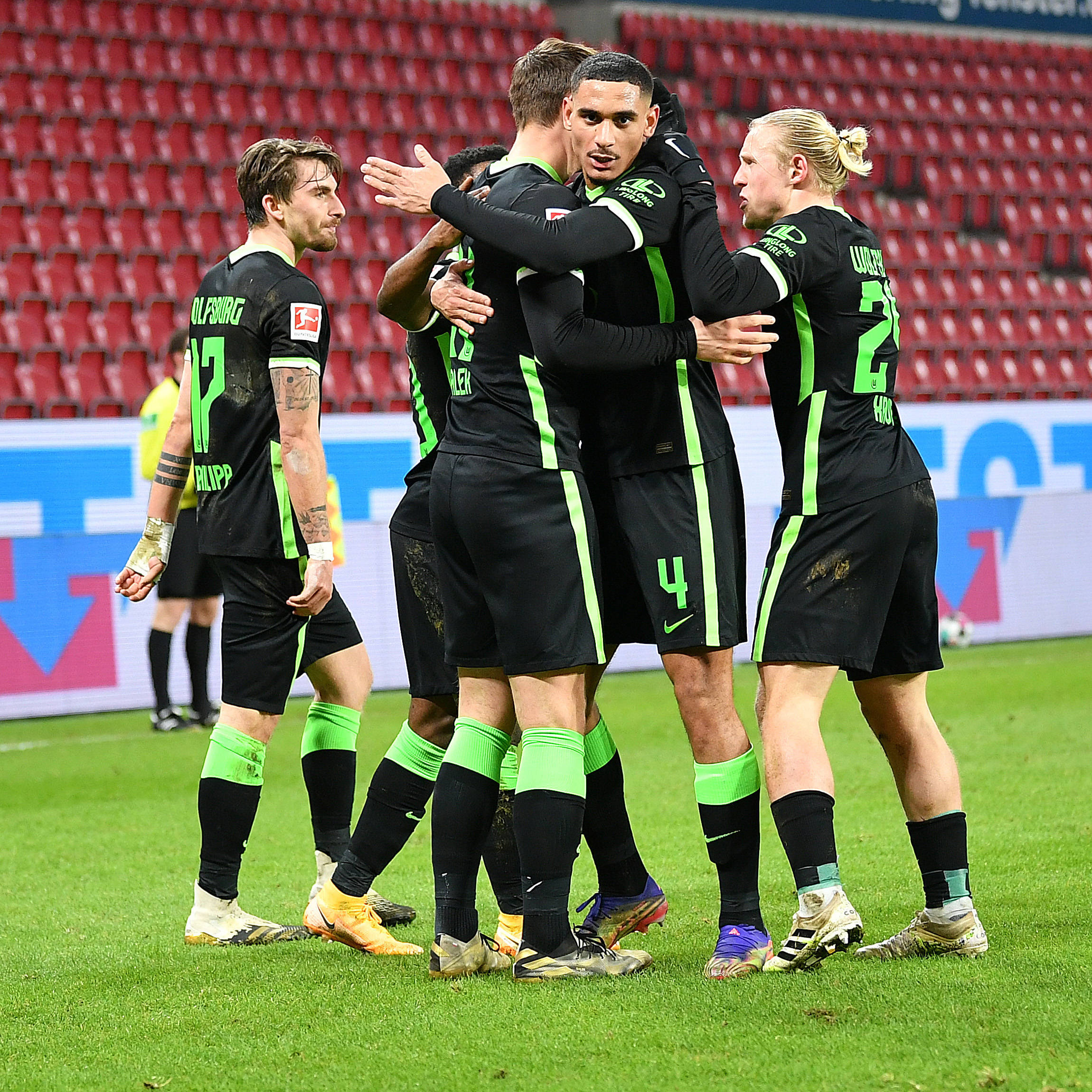 开云体育在线-包含巴黎圣日耳曼平局告终，法国联赛榜首位置不保的词条