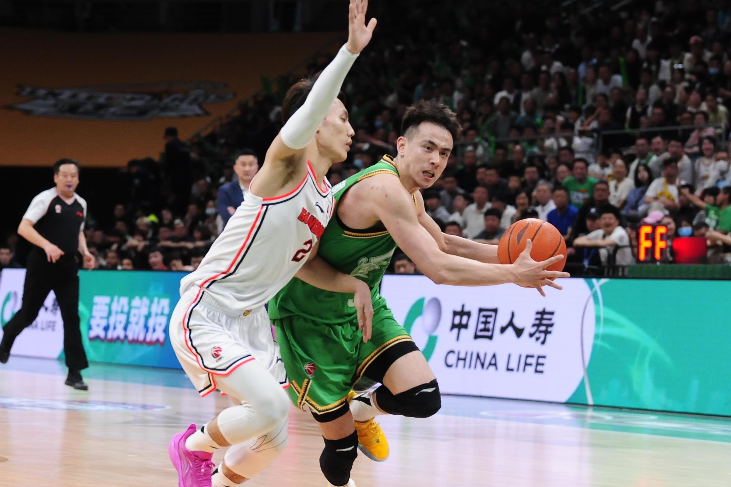 开云体育中国官网-包含新疆主场惊险获胜，稳居西部第二的词条