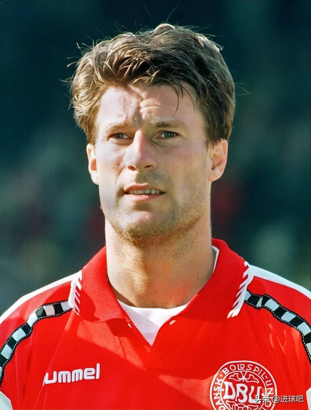 丹麦国家队一举晋级，实力无可匹敌