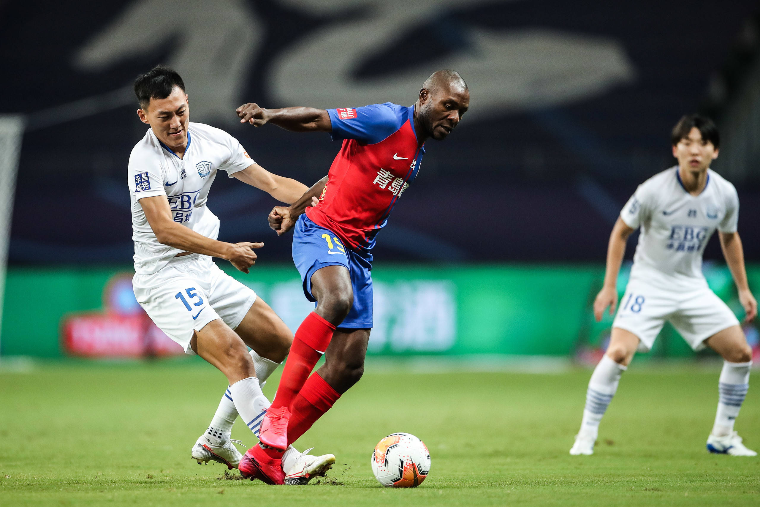 开云体育官方入口-河北华夏幸福客场失利，陷入败局