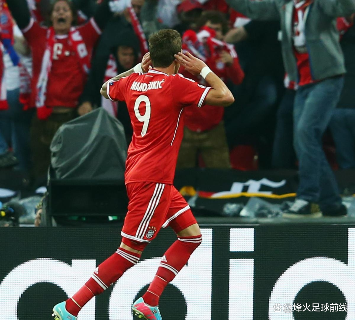 拜仁慕尼黑队长缺席再战，球迷忧虑