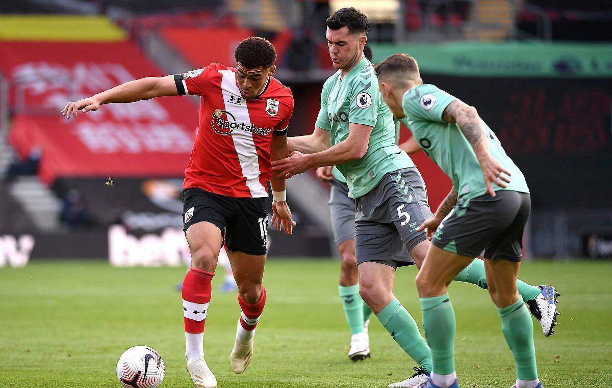 开云体育app-关于伯恩利遭遇主场失利，球队连续三场未能取胜，战绩受到质疑的信息