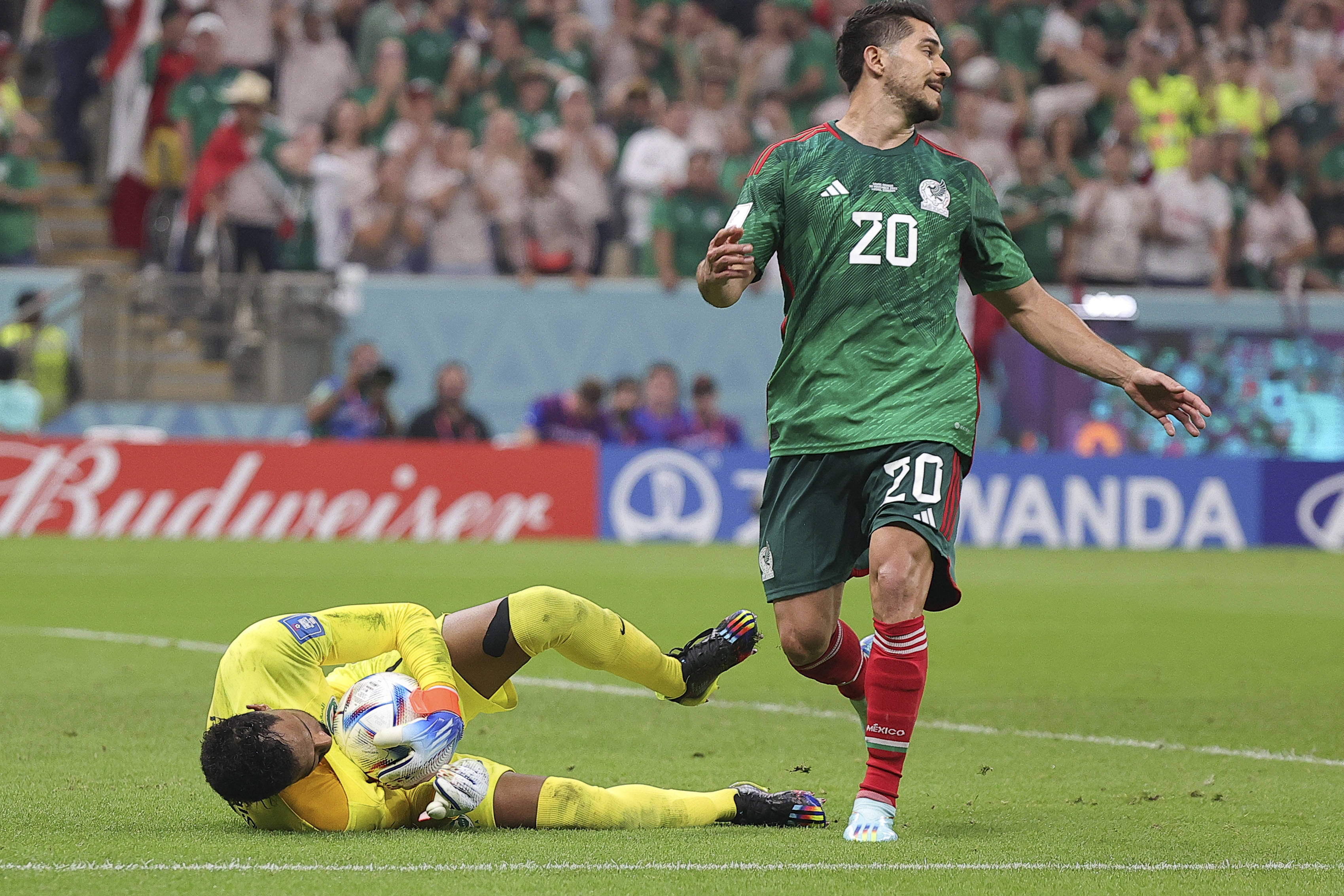 逆袭狂潮！墨西哥选手冲刺过关，力克对手的简单介绍