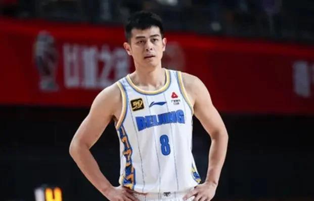 关于山东队在比赛中取得胜利，闪耀全场的信息