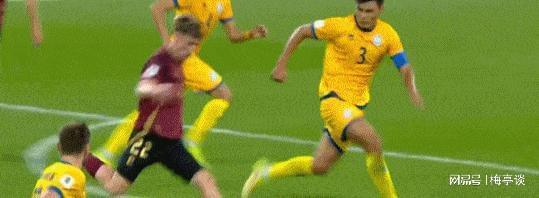 包含大胜引爆热议，欧预赛比赛轰动一时的词条