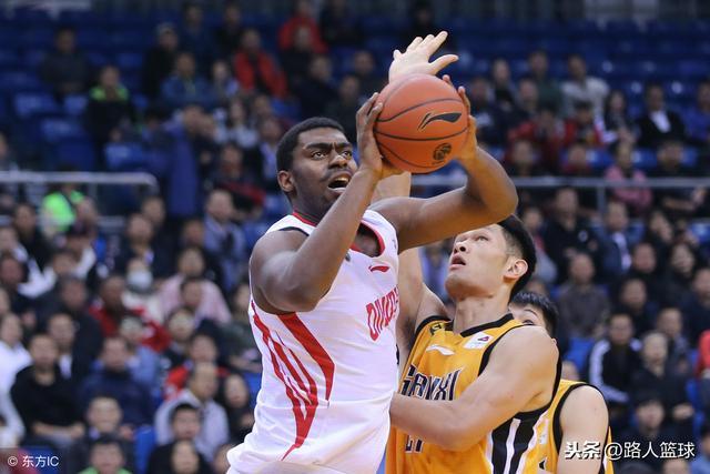 包含明斯特队与对手战成平局，难分胜负的词条