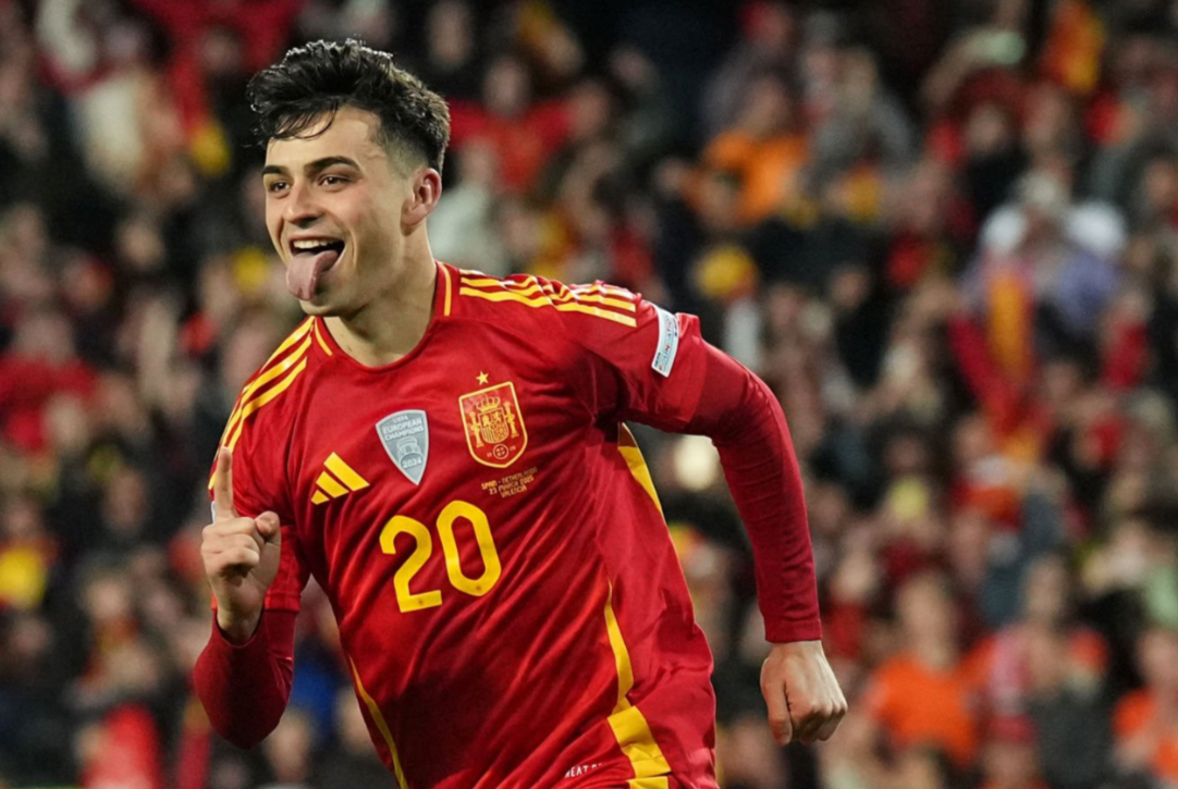 开云体育网站-西班牙队在欧国联半决赛中表现抢眼