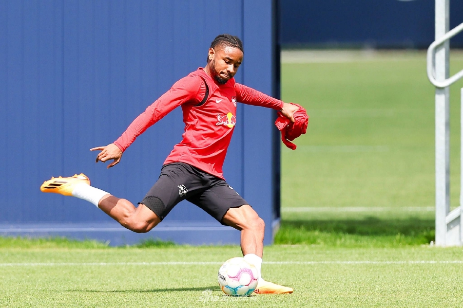 包含莱比锡RB提前夺冠，全力备战下一赛季的词条